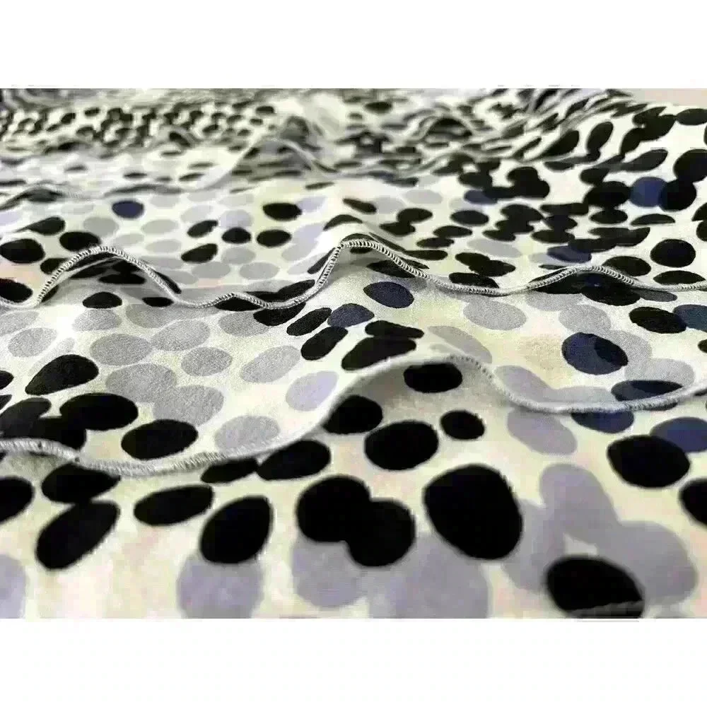 St John Sz 4 Silk Ruffle Dot Top White Black Dot Pattern Feminine Pretty Elegant - Picture 8 of 16